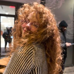 Meet your Posher, Alexandria